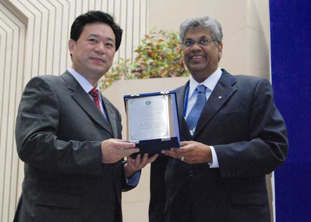 Best Paper 2009